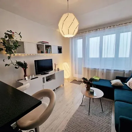 Utulny V Blizkosti Centra Ziliny Apartment